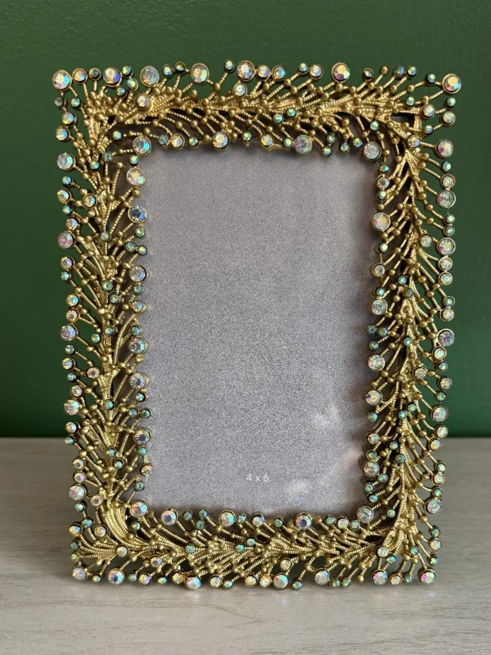 Mercer41-Gold & Crystal picture frame -NEW  for 4x6